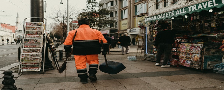Ultimate Guide to Safety Clothing for Garbage Collectors and Waste Pickers